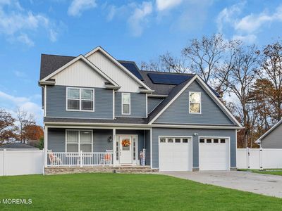 331 Arlington Avenue N