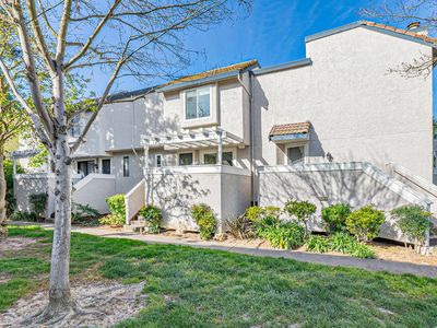 3034 Swallows Nest Dr