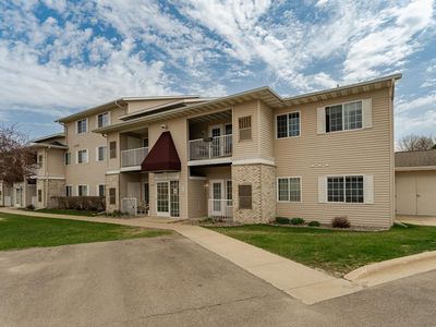 Property at 875 37th Ave NW Unit B, Rochester, MN