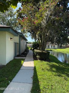 1702 CHALLENGER Court W #1702