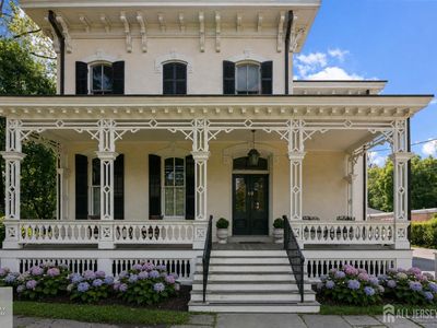 10 Bayard Ln APT 5