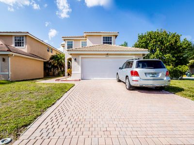 5081 Saturn Ring Court