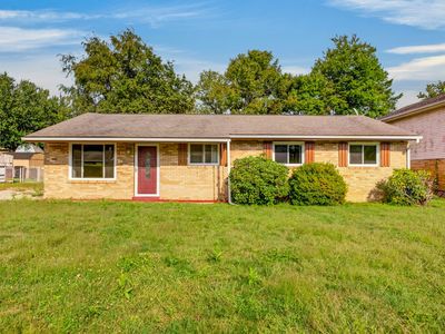 207 Longview Dr