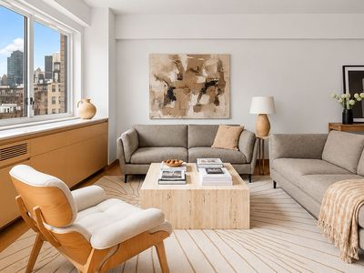 20 E 68th St #10DE