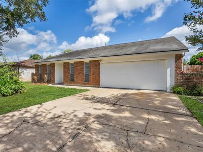 16318 Royal Mile Ln