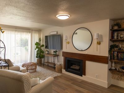 1091 E Country Hills Dr S #108
