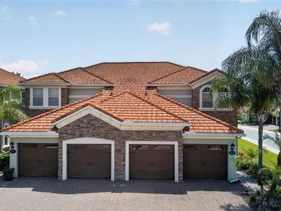 8915 Della Scala Cir