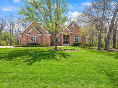 494 Brittany Ln