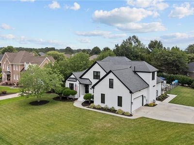 2277 Lynx Dr