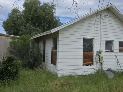 733 N SCHRADER Road