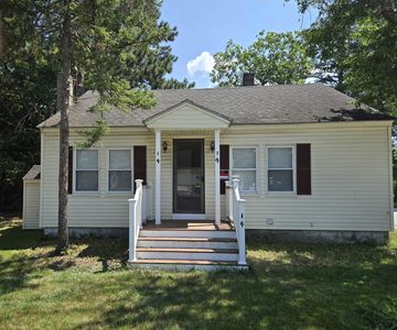 12 E Side Drive #1