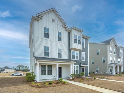 Property at 833 Recess Point Dr, Moncks Corner, SC