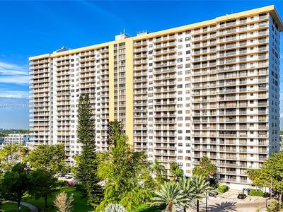 290 174th St APT 1709