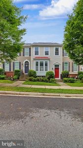 124 Lullaby Ct