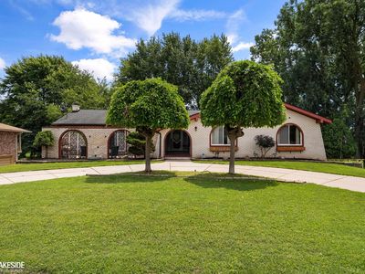 Property at 37632 Joanne Dr, Clinton Township, MI