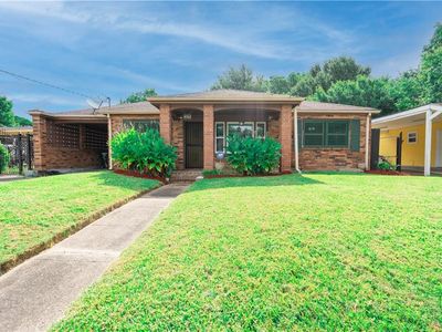 4563 Louisa Dr
