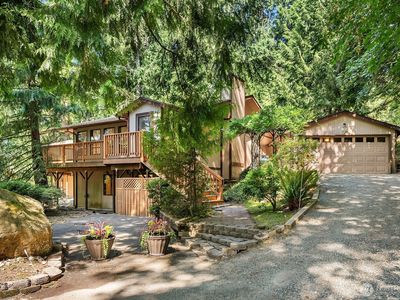 Property at 19510 SE May Valley Road, Issaquah, WA