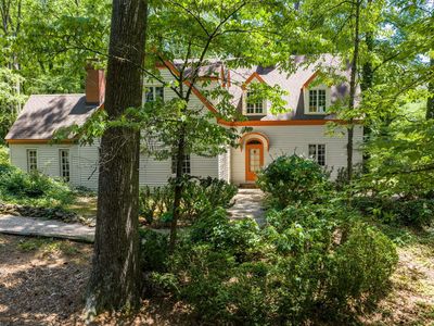 418 Fairview St