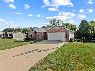 398 Mark Ave