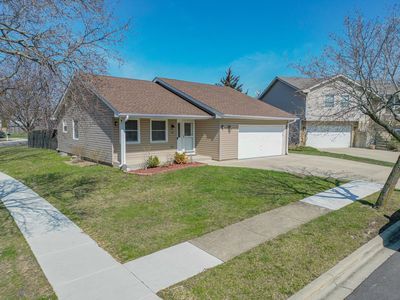 1972 Crescent Ln