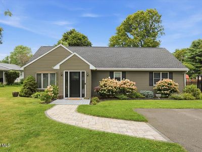 14 Clover Avenue