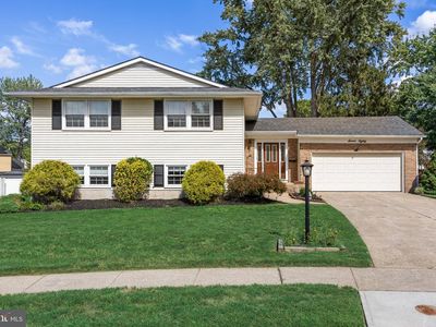Property at 780 Carteret Ct, Mount Laurel, NJ
