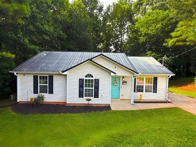 Property at 318 Thorn Thicket Way, Rockmart, GA