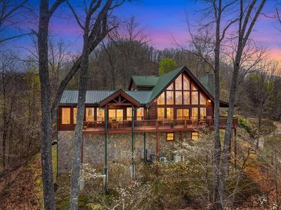 1299 Black Forest Dr