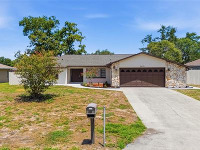 2433 Waterfall Dr