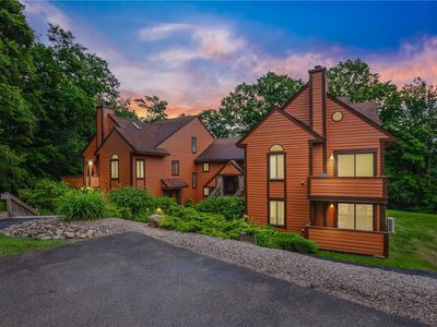 4704 Swiss Mountain Dr