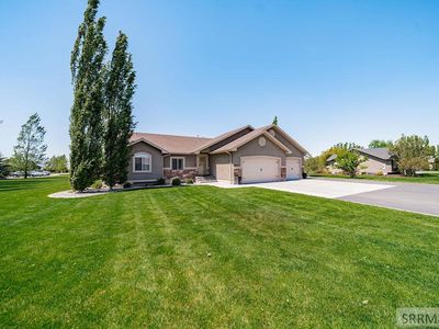 4613 Timberline Rd