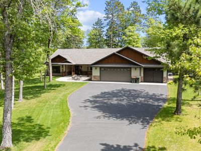 16605 Piper Ln