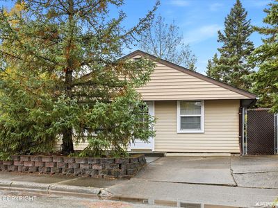 2132 Sunrise Dr