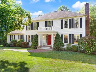 28 Thompson Dr