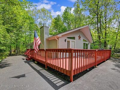72 Hawthorn Dr