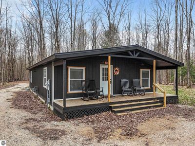 568 Plum Valley Rd NE