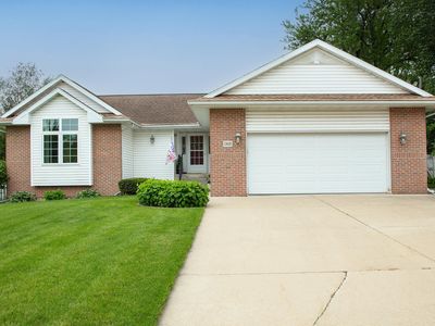 1303 Orchard Dr