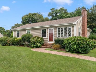 66 Berry Ln