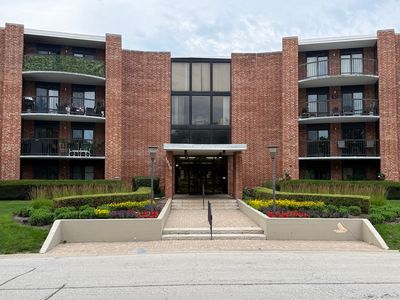 1515 E Central Rd Unit 319C