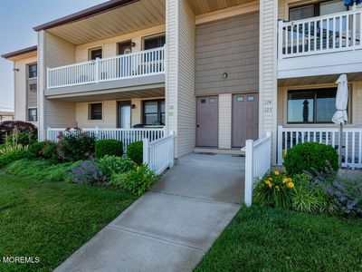 122 Wharfside Drive