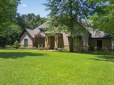 268 Oak Grove Way