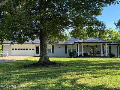 825 Thomas Ln