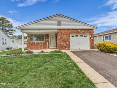 44 La Dunette Drive