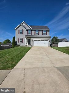 827 Fairwood Dr