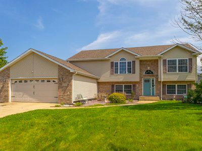 2715 Palladin Cir
