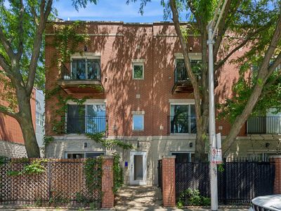 2524 W Bloomingdale Ave APT D