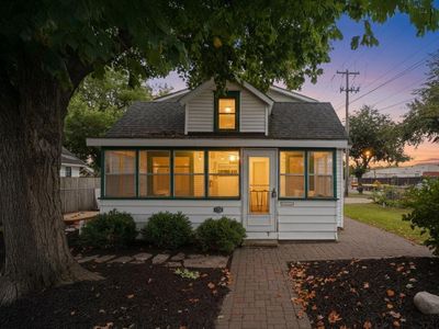 1732 Jefferson St NE