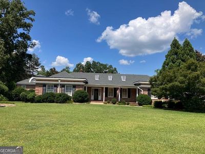 651 Brook Cir