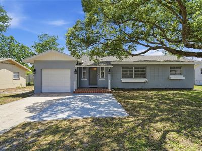 65 Community Dr