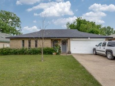 512 Sesame Dr